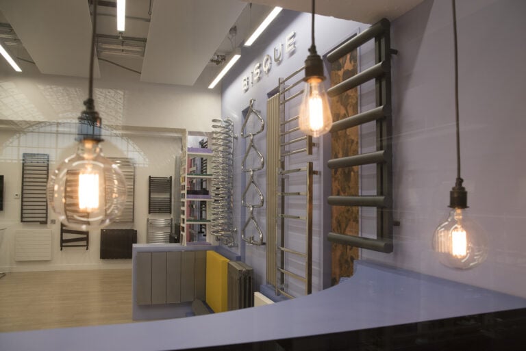 Showrooms & Offices